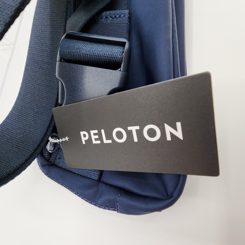 Lululemon x Peloton Everywhere Belt Bag 1L True Navy Adjustable Strap NEW w/ Tag - Picture 8 of 15